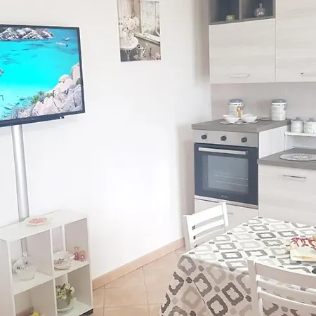 53-11 Cin R3659 Apartament Olbia